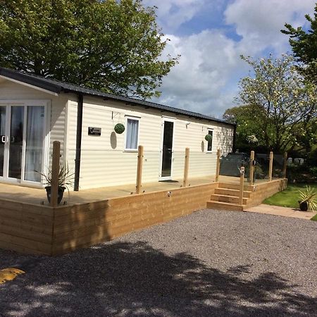 Lake District Cumbria Gilcrux Solway Firth Cabin Wigton Экстерьер фото